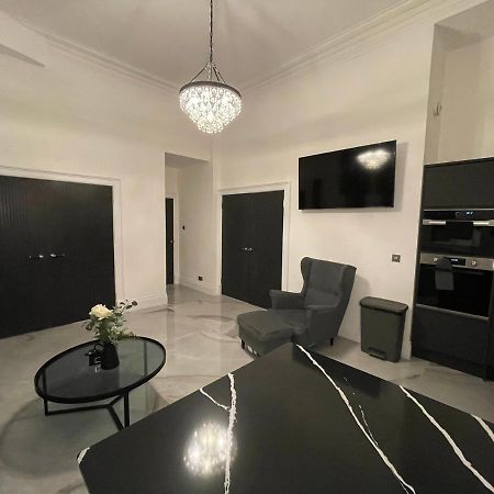 Royal Mile Apartment 2Bedroom エディンバラ エクステリア 写真