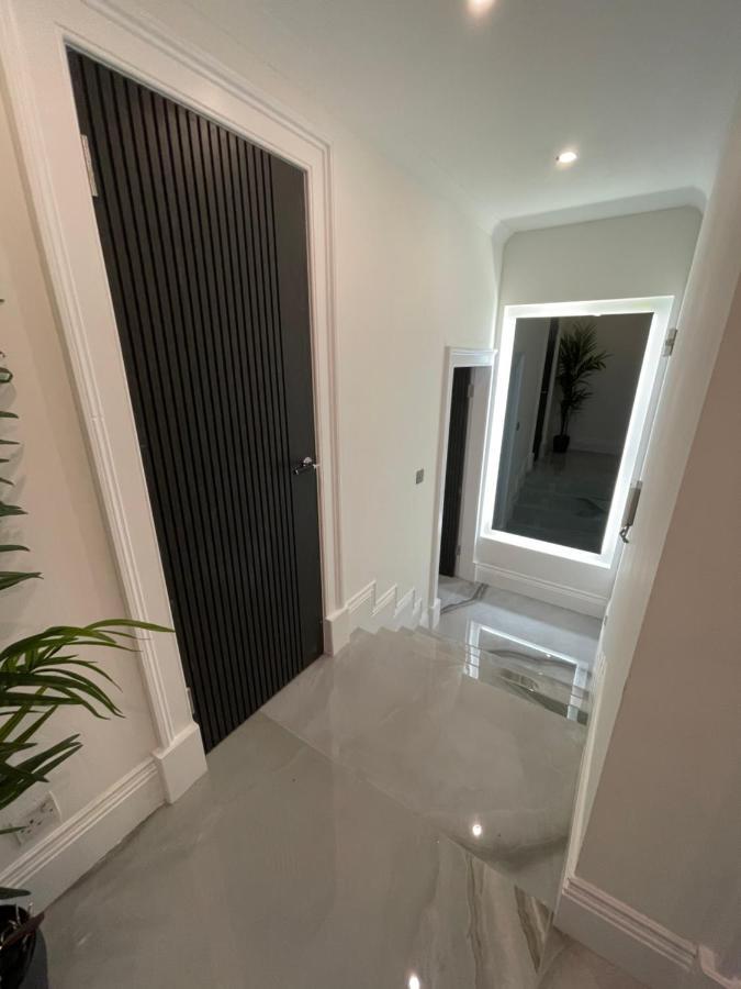 Royal Mile Apartment 2Bedroom エディンバラ エクステリア 写真
