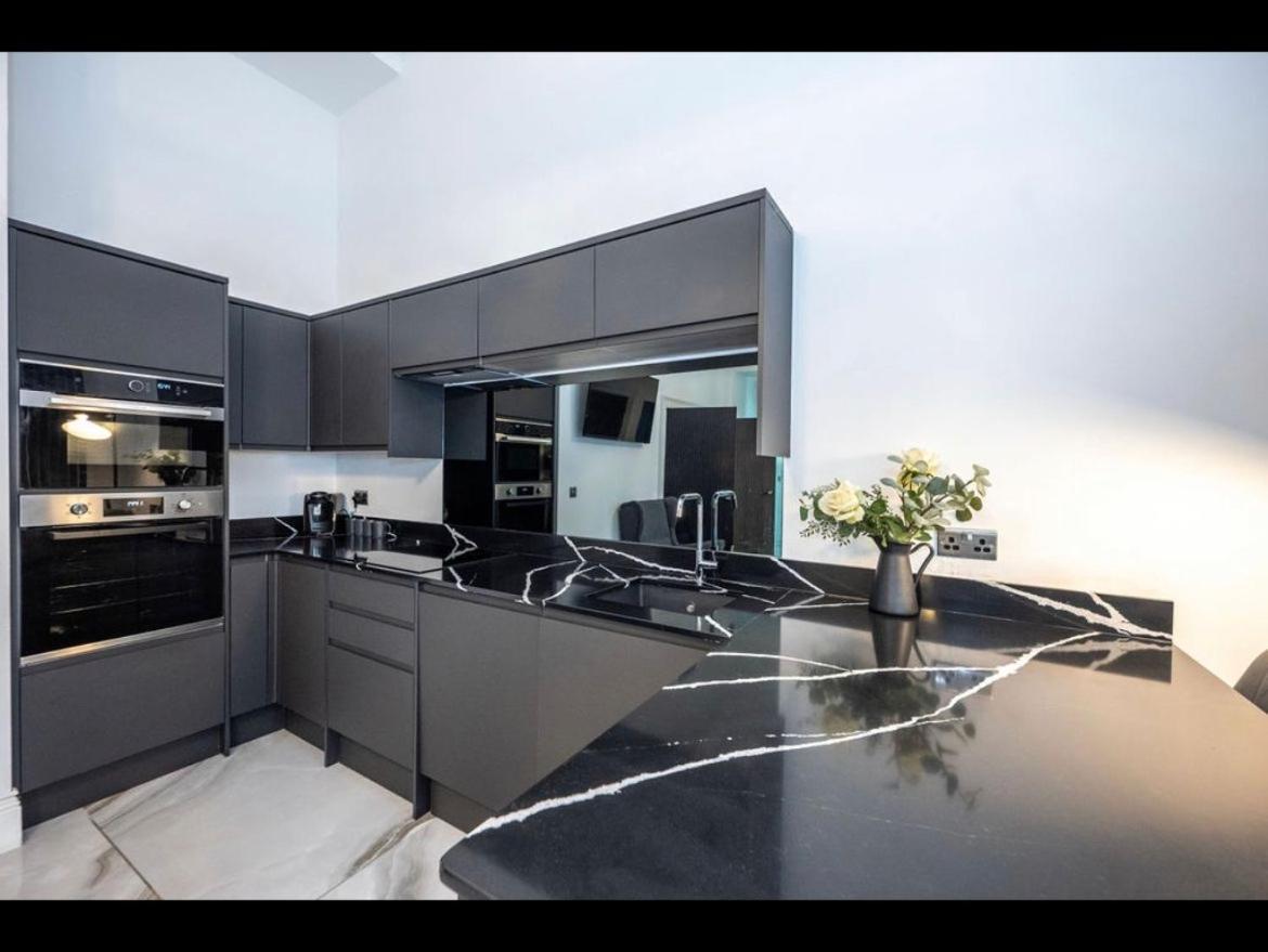 Royal Mile Apartment 2Bedroom エディンバラ エクステリア 写真